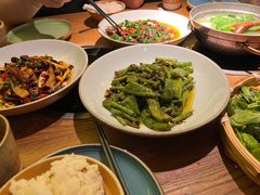 -吃饭皇帝大土家民族菜(正大广场店)