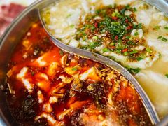 -德林酸菜鱼火锅(南丹店)