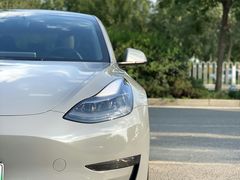 -TESLA 特斯拉(北京颐堤港体验店)