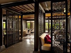 -三亚湾海居铂尔曼度假酒店