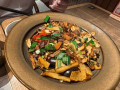 -云海肴·汽锅鸡·云南代表菜(浦江欢乐颂店)