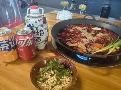 -黄潇洒老火锅(九眼桥宏济巷店)