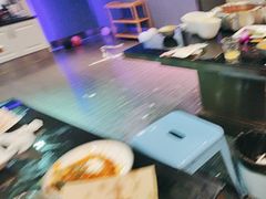 -唯爱KTV聚会餐厅(仙林东城汇店)