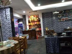 -临街徽菜馆·正宗黄山味