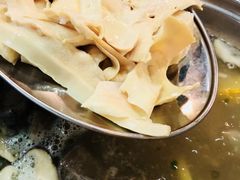 -牛一煲美食(江高店)