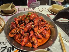 -巴厘龙虾·榜首油焖大虾(音乐学院·沿江酒馆店)