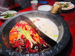 -袁老四重庆老火锅(桐梓坡店)