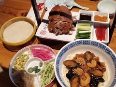 -肘子酥•天津一绝•特色捞面(德云社店)