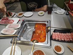 -海底捞火锅(新松江路生日主题店)
