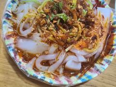 凉粉-玉龙喀什有名爱可德木烤包子