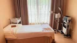 -百秀名媛纹绣美学护肤中心