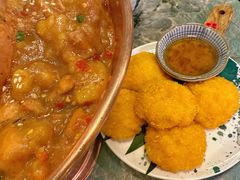 土司铜锅油焖鸡-浩海火烧云傣家菜(京广店)