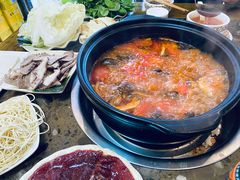 -乳仔牛牦牛汤锅 烤羊排(松潘古城店)