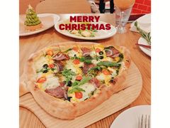 -城市大道红炉披萨烘焙坊