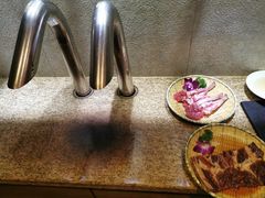 -紫霞门韩国料理烤肉(深南东路店)