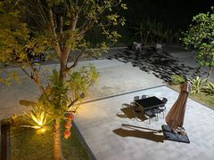 -满記土窑烧鷄波浪山莊