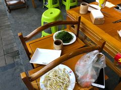 -小牛叔鲜切牛肉·火锅·烤肉自助(公济桥路店)