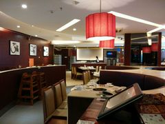 -喜鹊愉家酒店(郑州曼哈顿博览中心地铁站店)