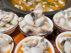 -大鼎石锅鱼(春江里店)