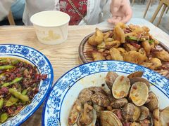 -江城燕子大排档(江汉路步行街店)