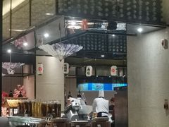 -广州万富希尔顿酒店·感趣自助餐厅·金秋蟹宴生蚝海鲜刺身烧烤