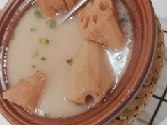 -在莲野·湖北民间菜·头牌松滋鸡(光谷步行街店)