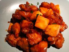 -蜜桃餐厅·伴山(湖滨商业街店)