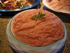 -茅草房·河畔园林火锅