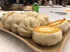 -老船夫婚宴婚庆会馆(延吉路店)