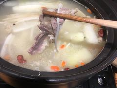 -恋羊时代黑山羊火锅(滨海大道店)