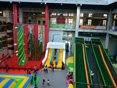 -蒙特利亲子乐园