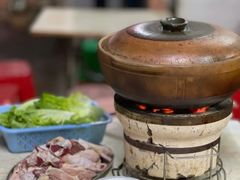 连州果园鸡-威邵鸡煲(西华路总店)