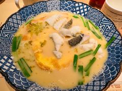 招牌黄鱼面-荣家黄鱼面(前滩太古里店)