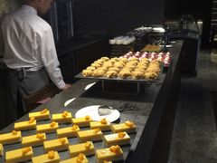 -BLU 全日制餐厅(上海安曼纳卓悦酒店)