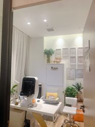 -倩极·精研痘敏肌管理