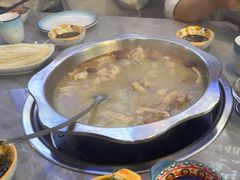 -光头药膳鸡(莱茵小镇店)
