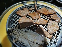 -鹤江桥·红油牛肉粉(SKP店)