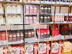 零售区-VENCHI 闻绮(北京国贸商城店)