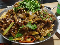 -西街夜油条·麻团包乌饭