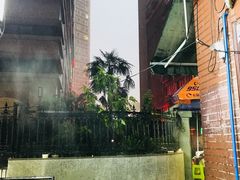 -石灰市毛记烧鸡公(解放碑店)