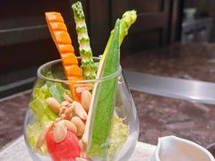 多彩色拉-Ginza Onodera铁板烧(外滩十八号店)
