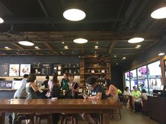 -星巴克臻选(青岛麦凯乐分店)