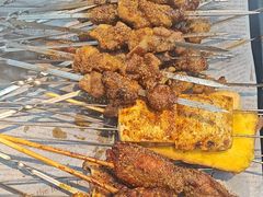 -胡记烧烤(黄山新村总店)