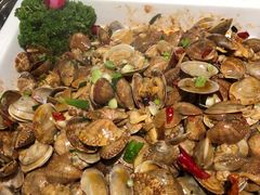 花甲-领鲜活海鲜榴莲自助火锅(东门店)