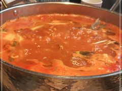 -野山舂·贵州现舂酸汤牛肉(民生路店)