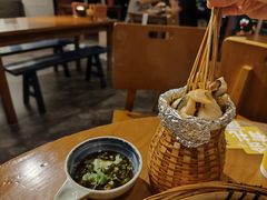 -包整·丝娃娃(一览甲秀楼风景店)