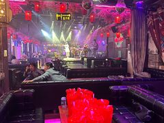 -喜鹊音乐酒馆(西街店)