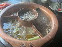 -滇釜火锅·能喝汤的火锅(车公庄店)