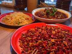 -先启半步颠小酒馆(白麓里店)