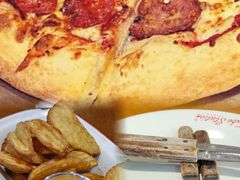 -Tube station站点比萨(王府井百货店)